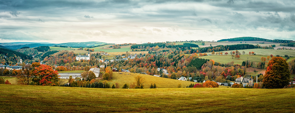Blick auf Neuhausen im Erzgebirge